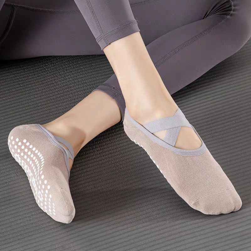 プロフェッショナル女性ヨガソックスシリコーン滑り止めバレエピ - Yoga & Fitness With Faye The Well Being Studio Abbots Langley のレビューと価格